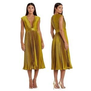 NWT Mac Duggal Chartreuse Pleated Midi Dress in gold size 2 style number 26483.